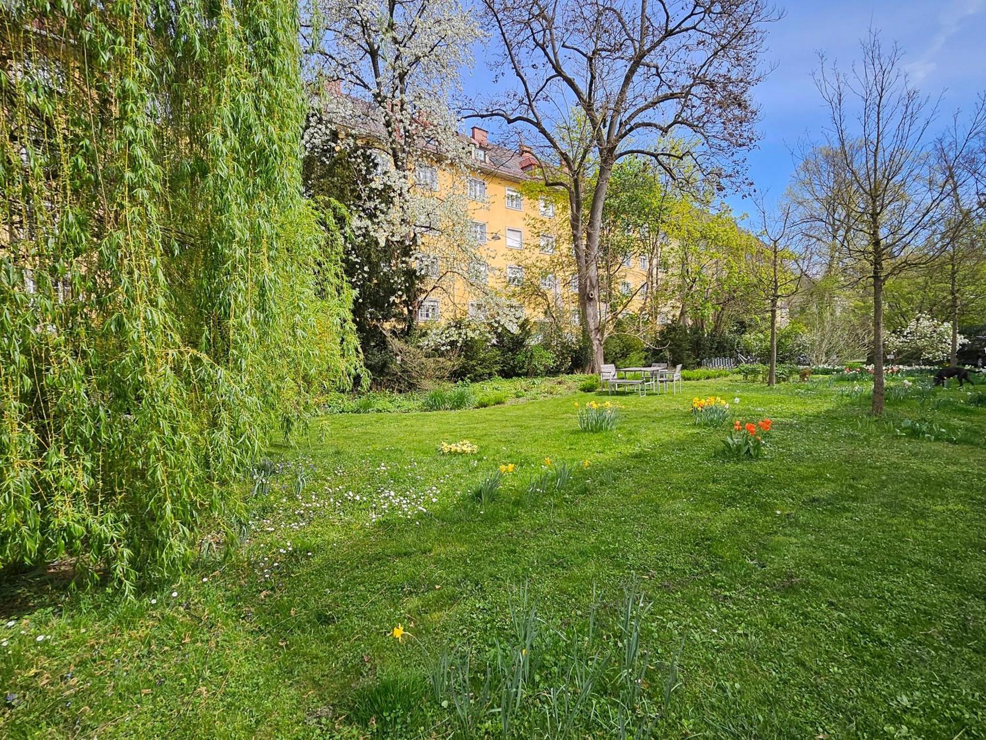 Yellow Flat By Grazrentals With Best Location & Free Parking Kültér fotó